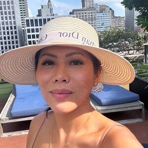 Meet your Posher, Tu